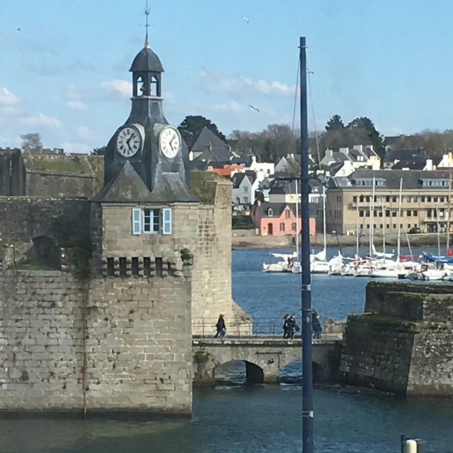 The Place To Be Concarneau Esterno foto
